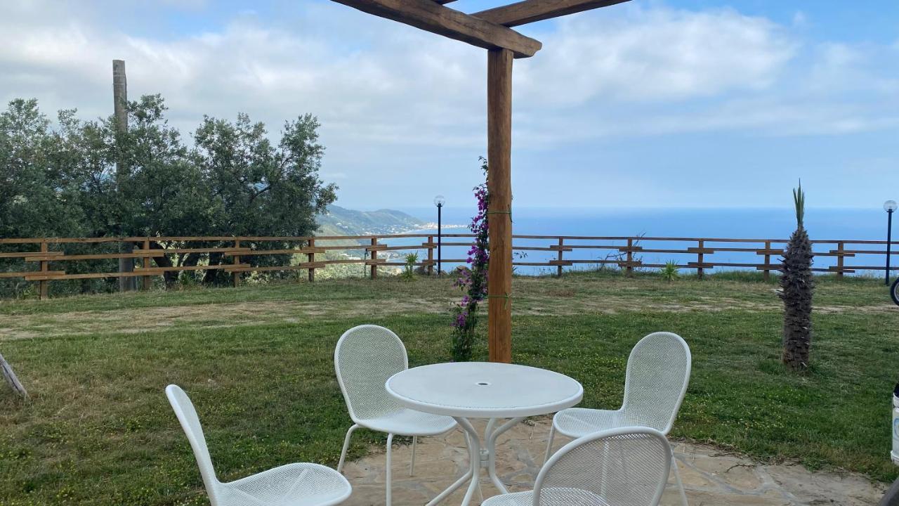 Tenuta Belvedere Cilento มอนเตกอริเช ภายนอก รูปภาพ